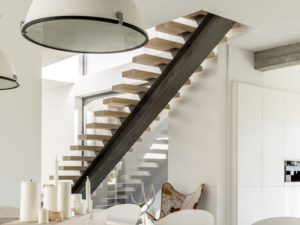 monostringer staircase