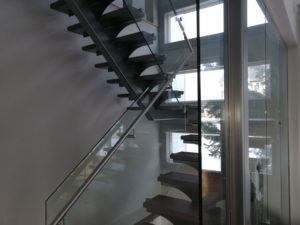 MonoStringer Tube Staircase